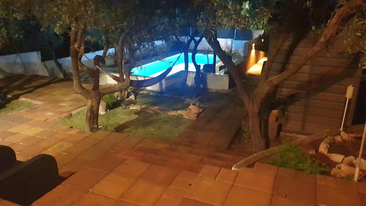 Villa House Oliva With Private Pool And Large Garden Stari Grad  Exterior foto