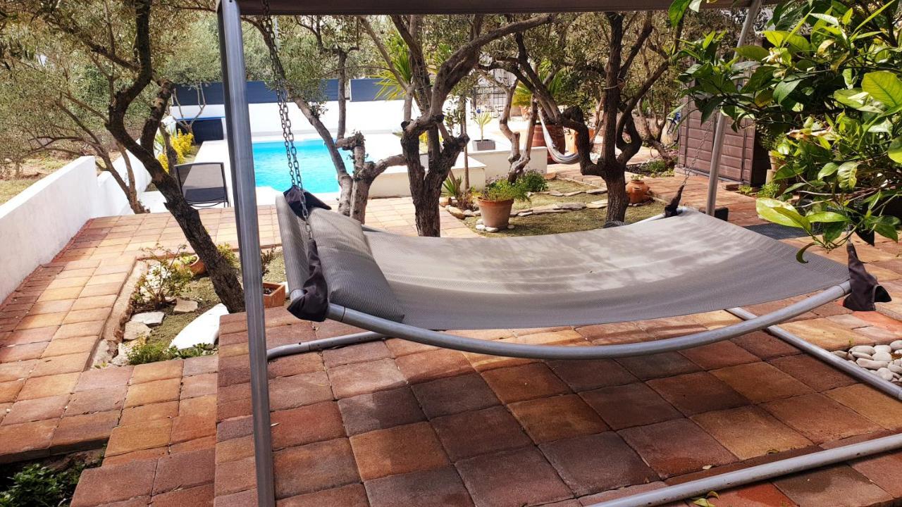 Villa House Oliva With Private Pool And Large Garden Stari Grad  Exterior foto