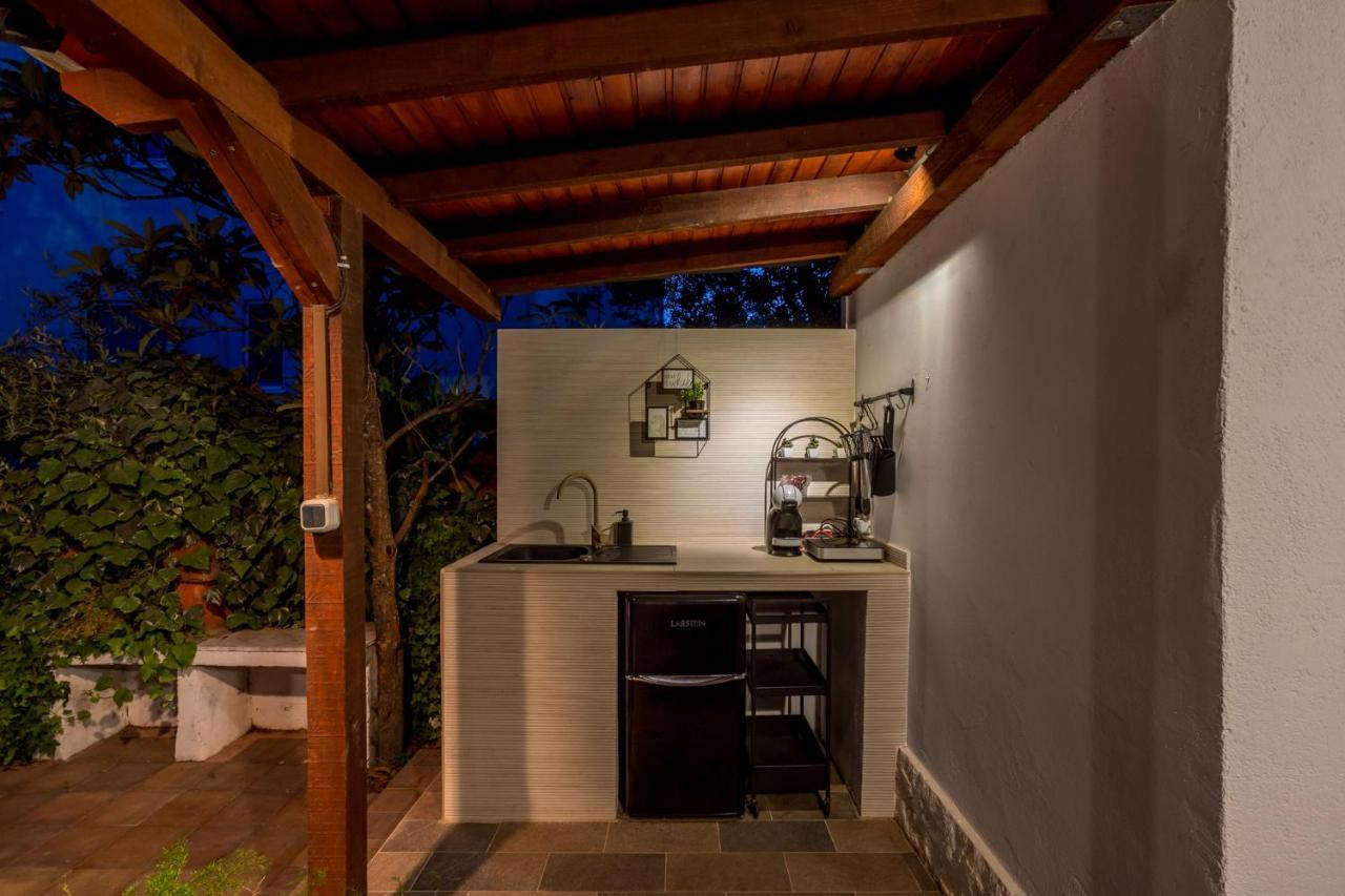 Villa House Oliva With Private Pool And Large Garden Stari Grad  Exterior foto